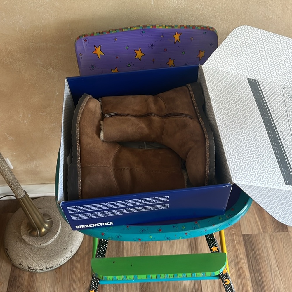 Gently-worn Birkenstock Uppsala Boots 💗. - Picture 5 of 6